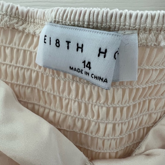 IVORY CROP TOP - Picture 3 of 4